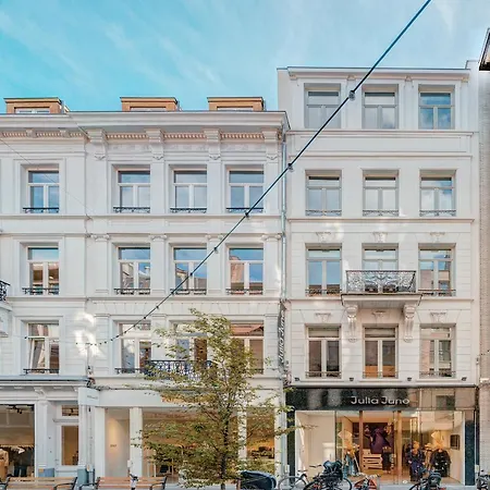 The Bright Stone Lodge. Heart Of Apartment