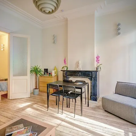 Apartment The Bright Stone Lodge. Heart Of